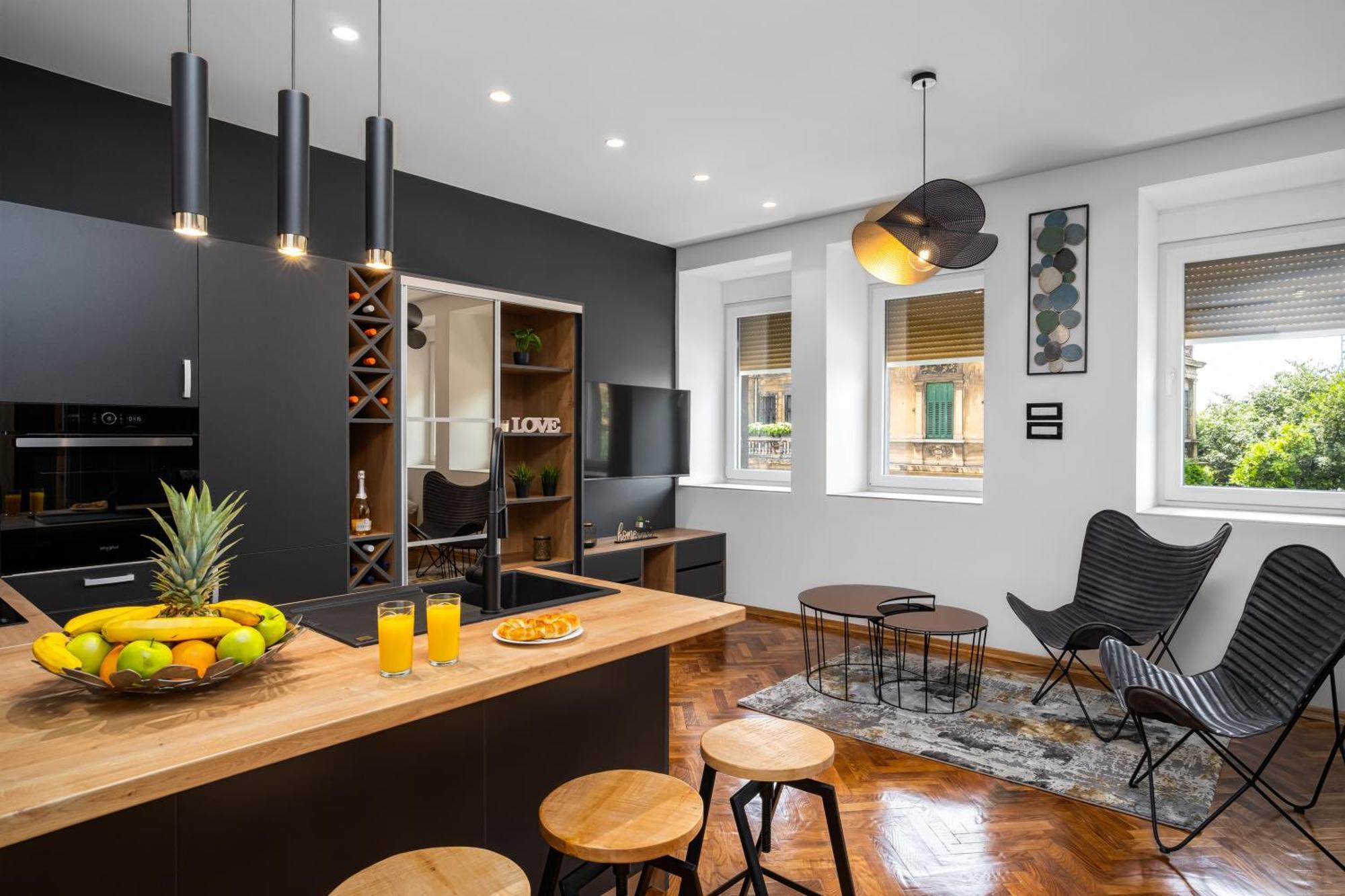 Atelier Apartments Rijeka Buitenkant foto